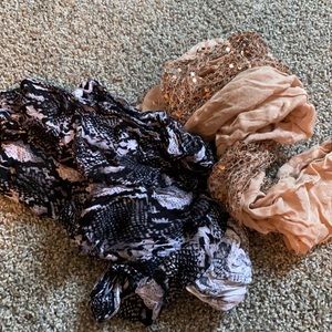 2 summer scarfs
